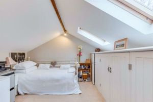 Photo 26- click for photo gallery